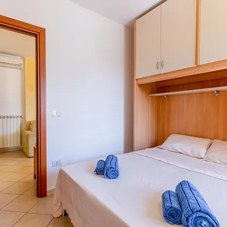 Roomy With Terrace & Parking Apartment *